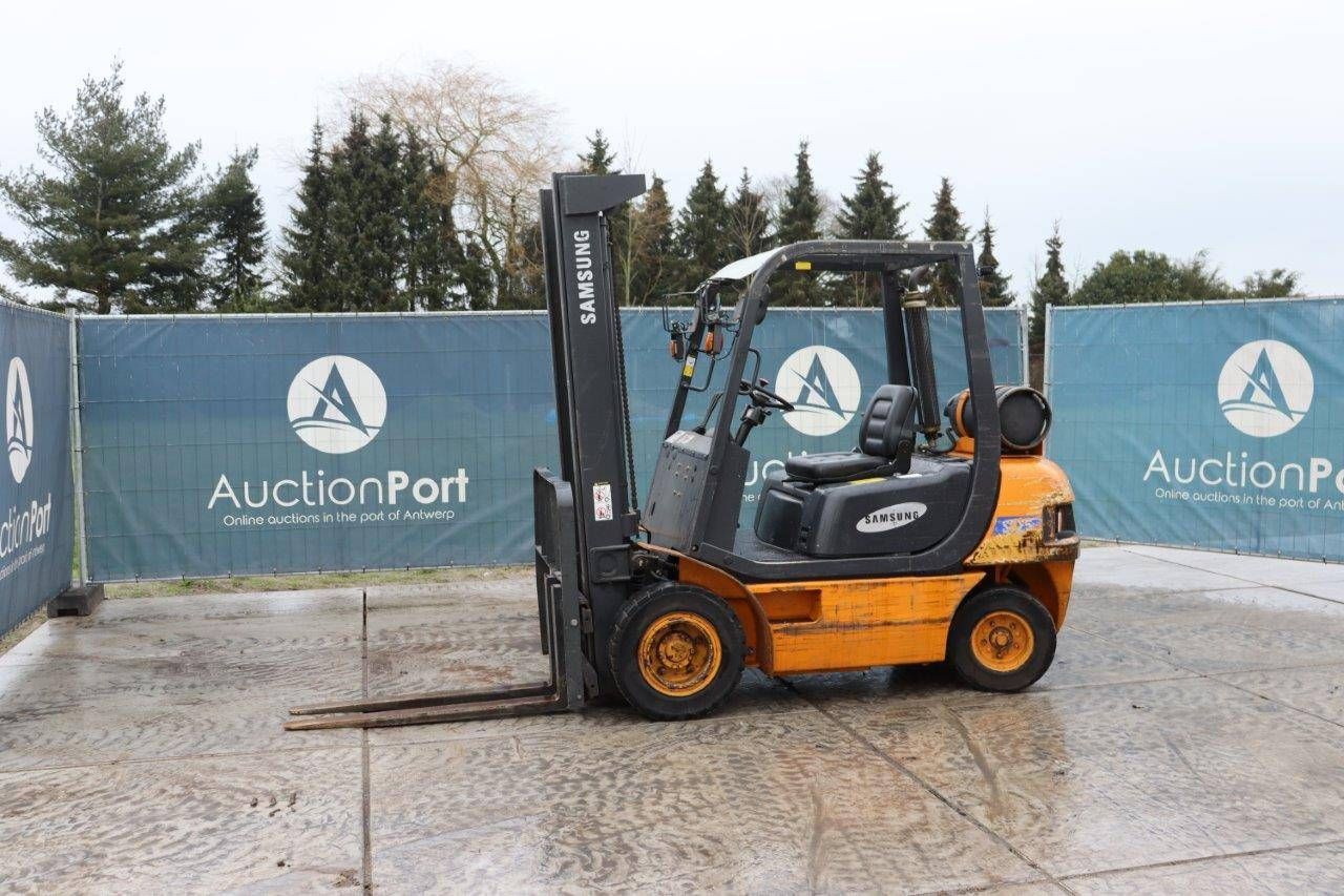 Forklift Samsung SF-25-L LPG 2225kg 3.7m 1997