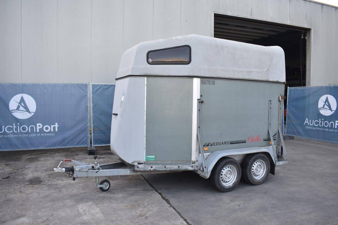 Pferdeanhänger Eduard UT-20 2000kg