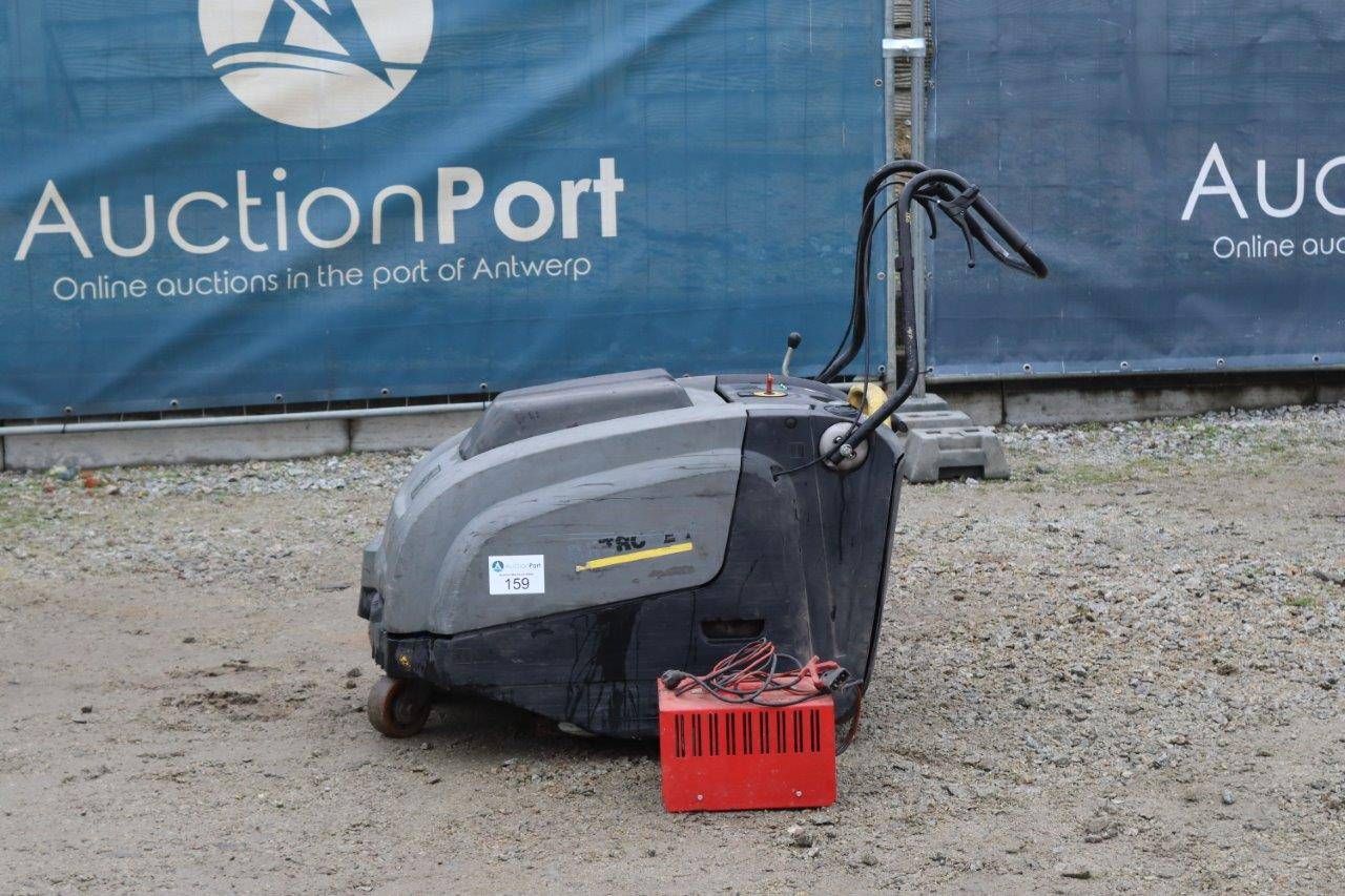 Scrubbing machine Karcher Electric