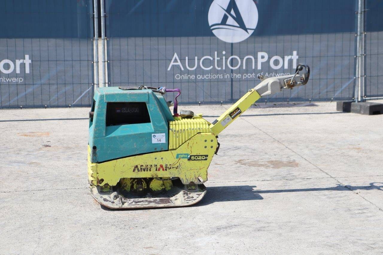 Vibrating plate Ammann APH 6020 Diesel