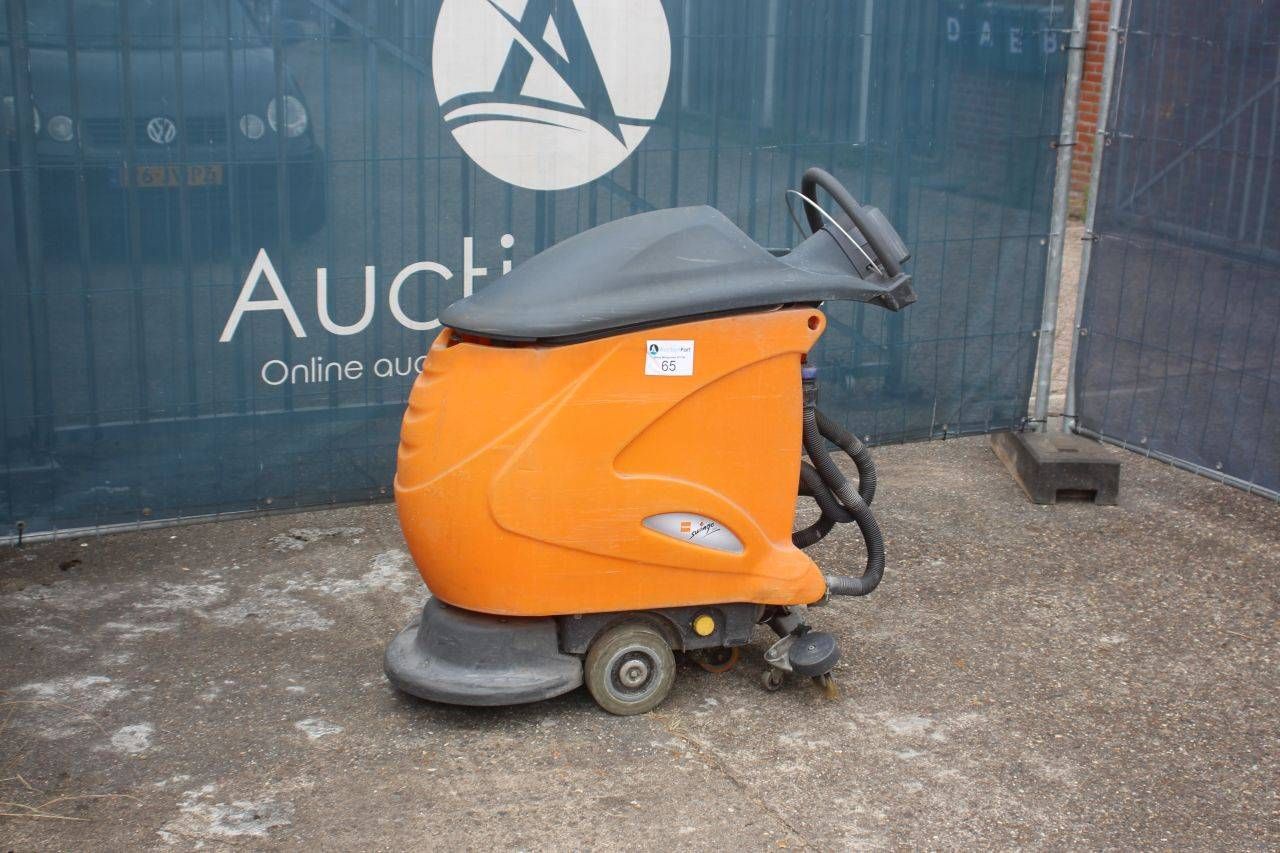 Scrubbing machine Taski swingo 755 B Electric 2018