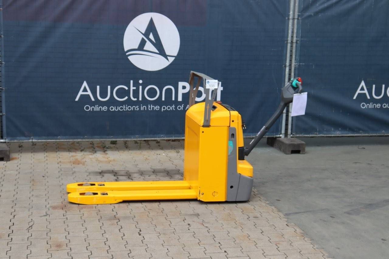 Palletwagen Jungheinrich EJE 116 Elektrisch 1600kg 2021