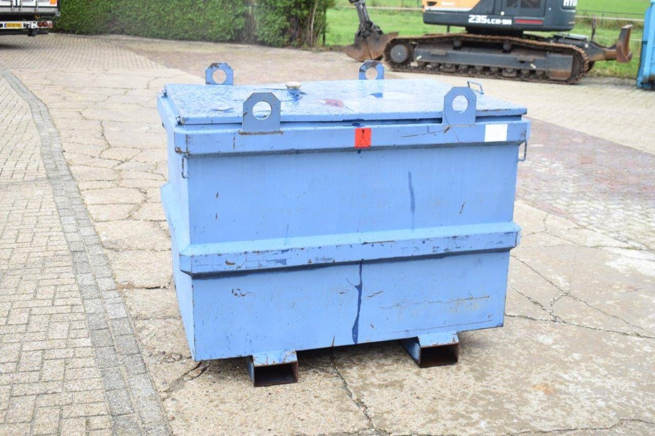 Diesel barrel Jacobi Tanks 1000 Liters (Margin)