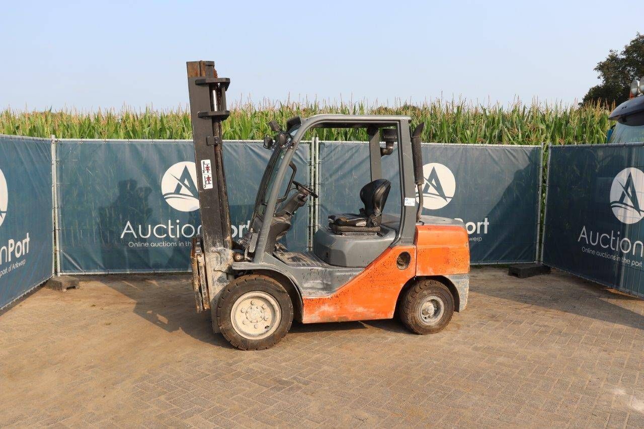 Forklift Toyota 52-8FDJF35 Diesel 3500kg 3.7m 2015