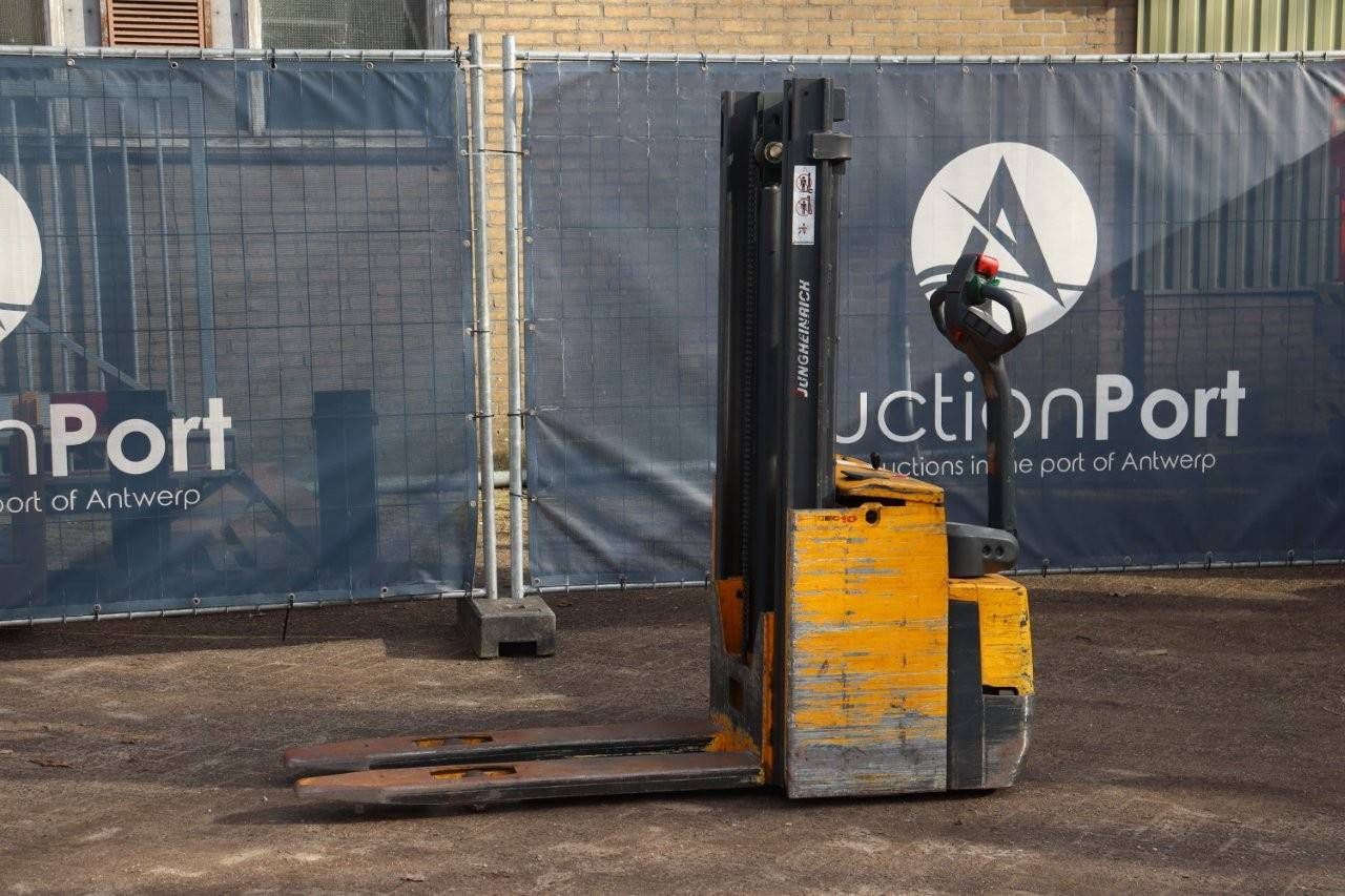 Stacker Jungheinrich EEC10 240T Electric 1000kg 2.1m 2003