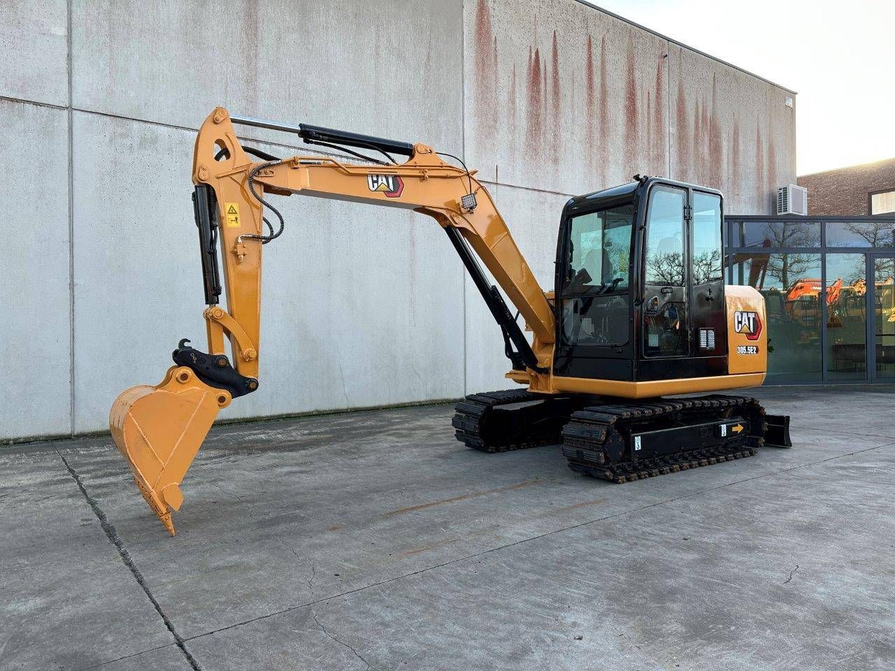 Crawler excavator Caterpillar 305.5E2 Diesel 2017