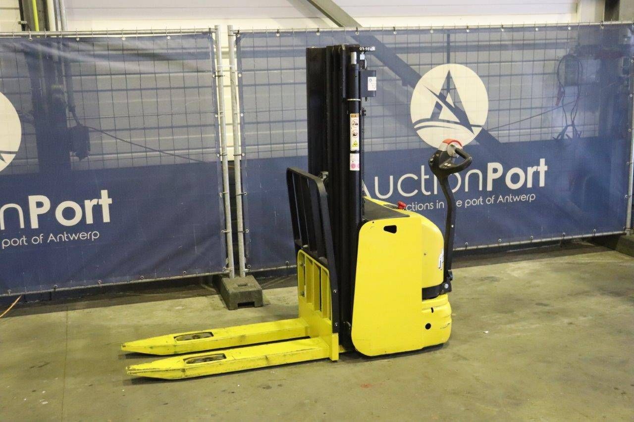 Gerbeur Yale Electrique 1200kg