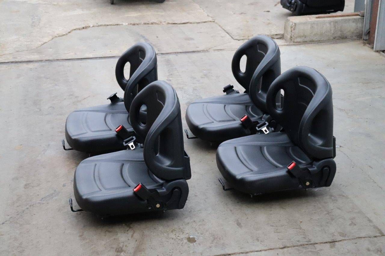 4 places pour chariot élévateur Nouveau