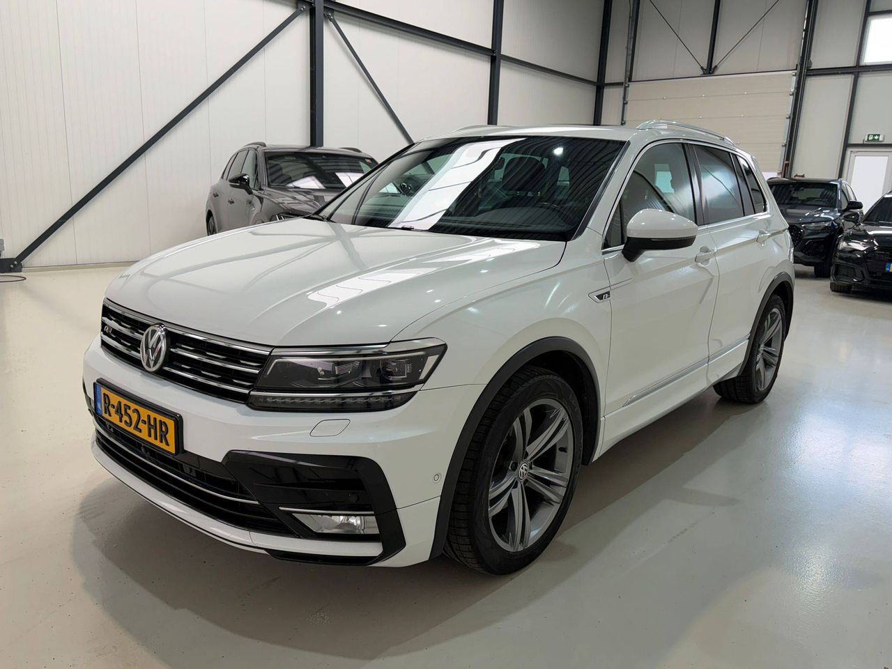SUV Volkswagen Tiguan R-Line Diesel 150pk 2017 (Margin)