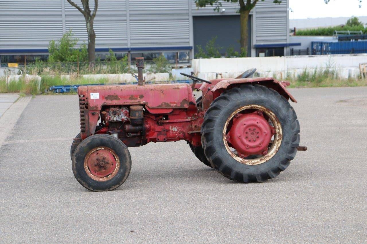 Mini tractor International Harvester Company D130 Diesel 
