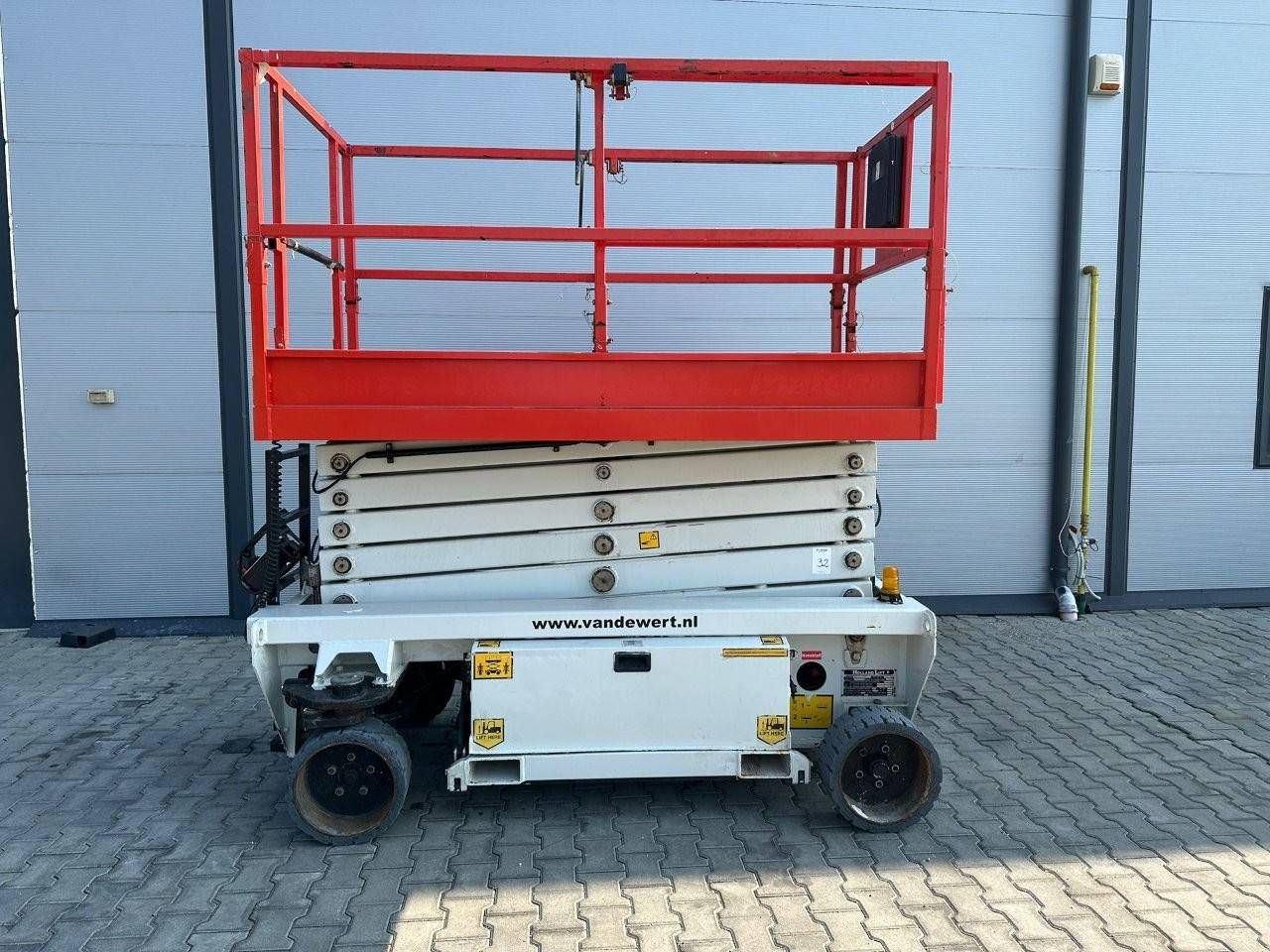 Scissor Lift Holland Lift ECOSTAR HL-11812 Electric 2012