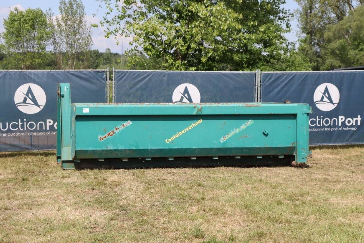 Container