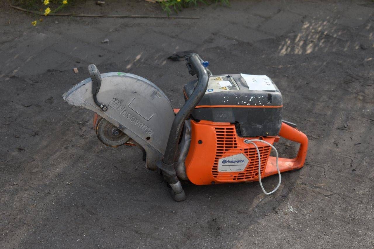 Grinder Husqvarna X-TORQ