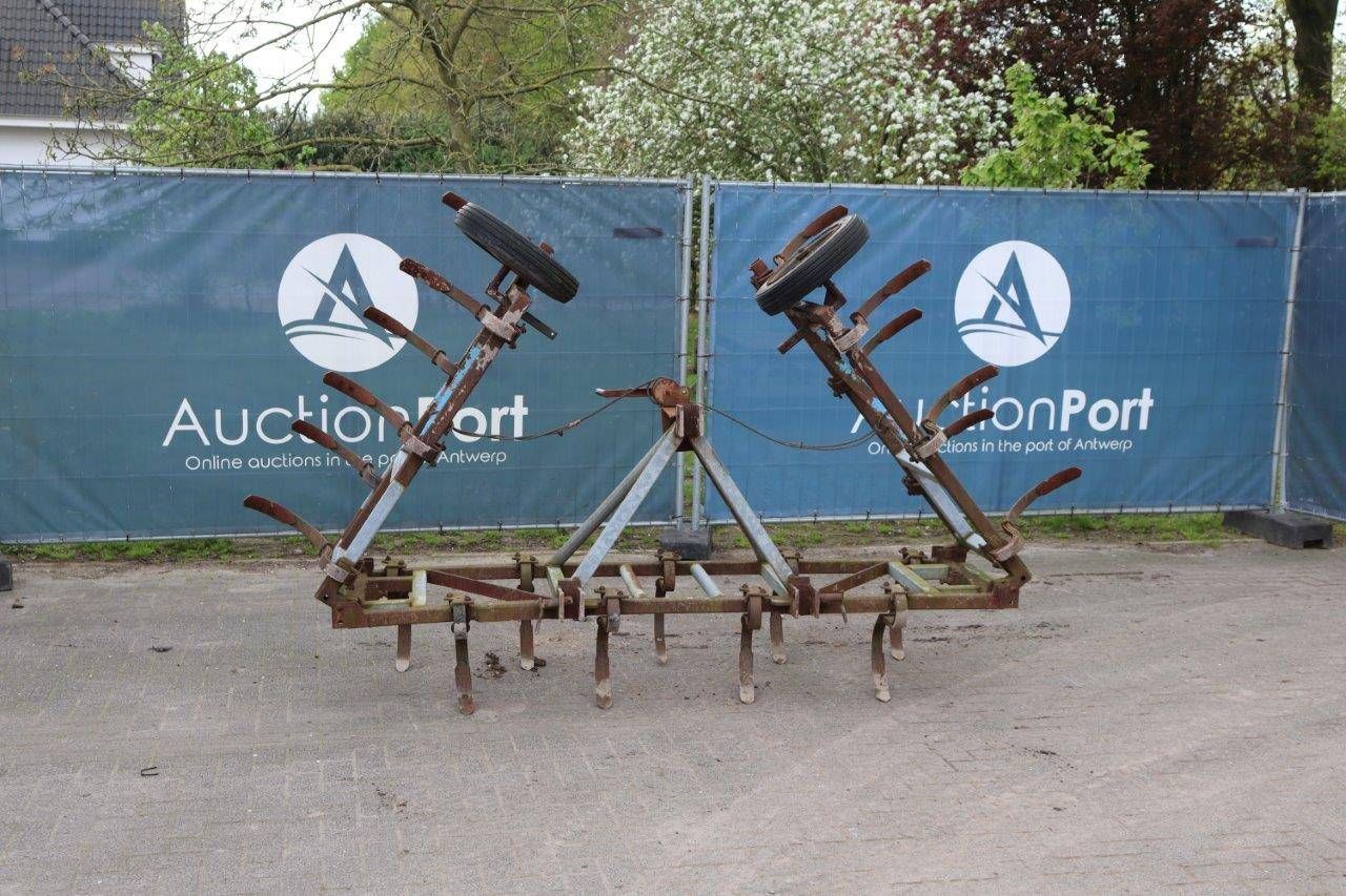 Cultivator