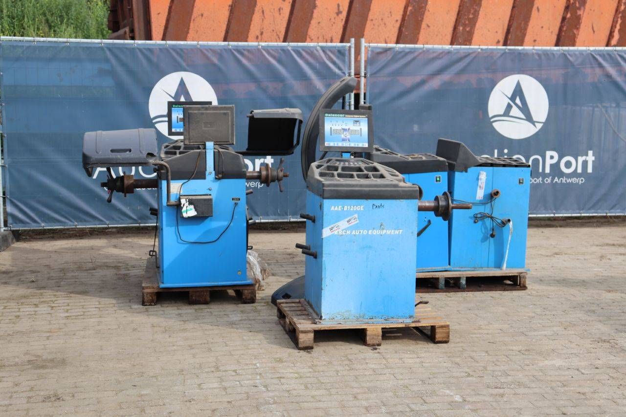 Arch Auto Equipment AAE-B120GE/AAE-B97G Electric Tire Machines Set of 5