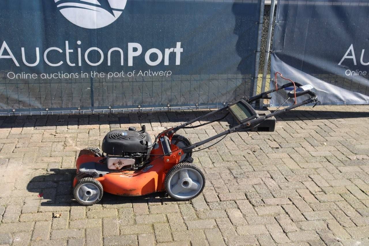 Lawn mower Husqvarna Petrol 2003