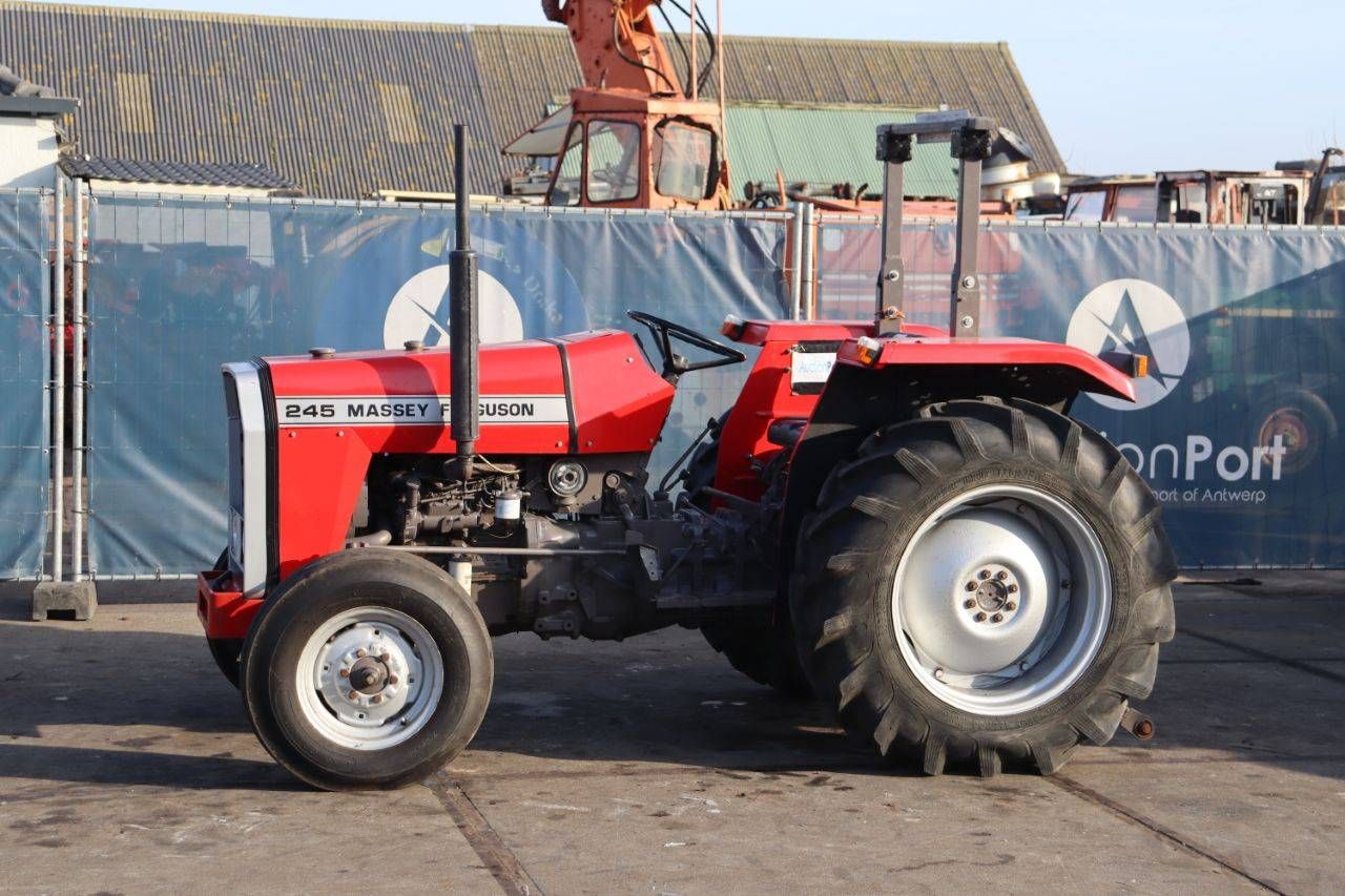 Mini tractor Massey Ferguson 245 Diesel 33kW 1978