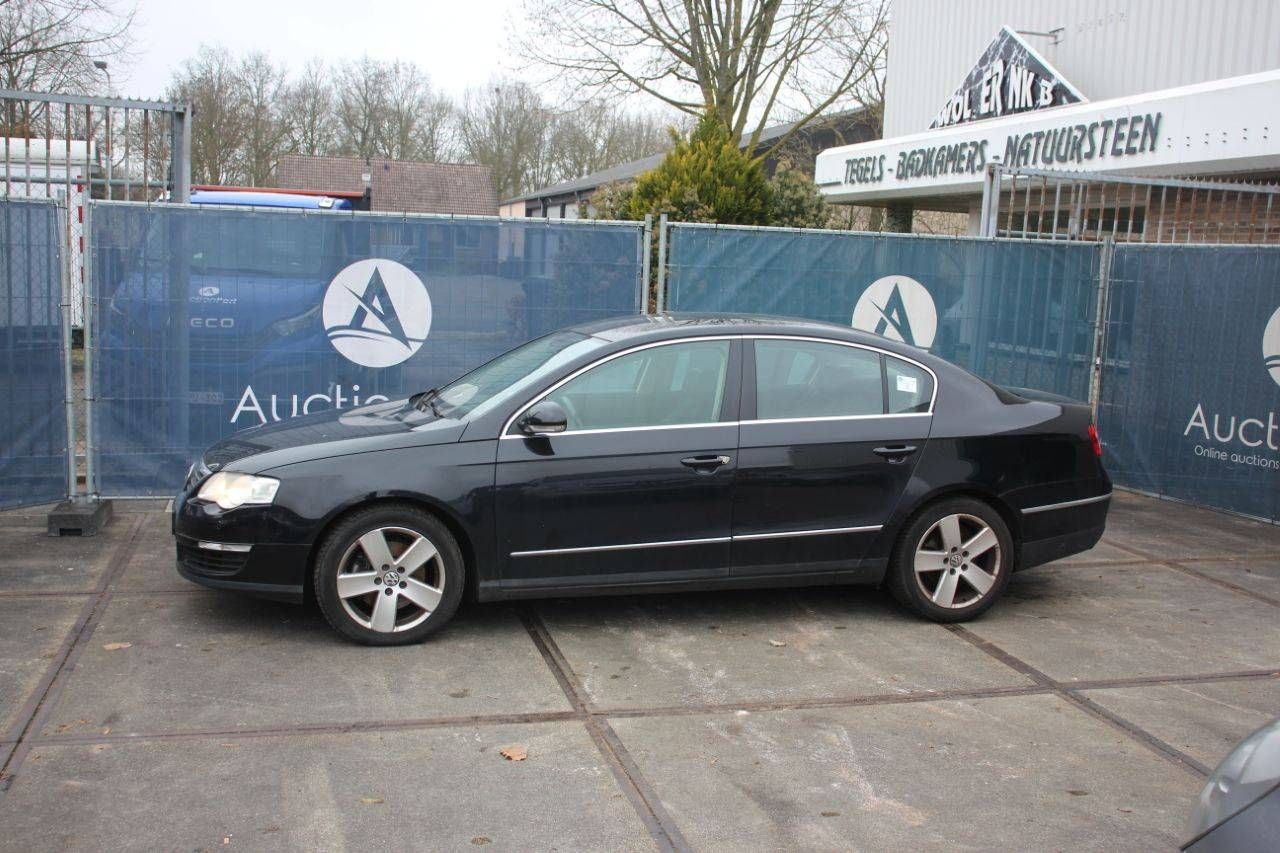 Passenger car Volkswagen PASSAT Petrol 150hp 2006
