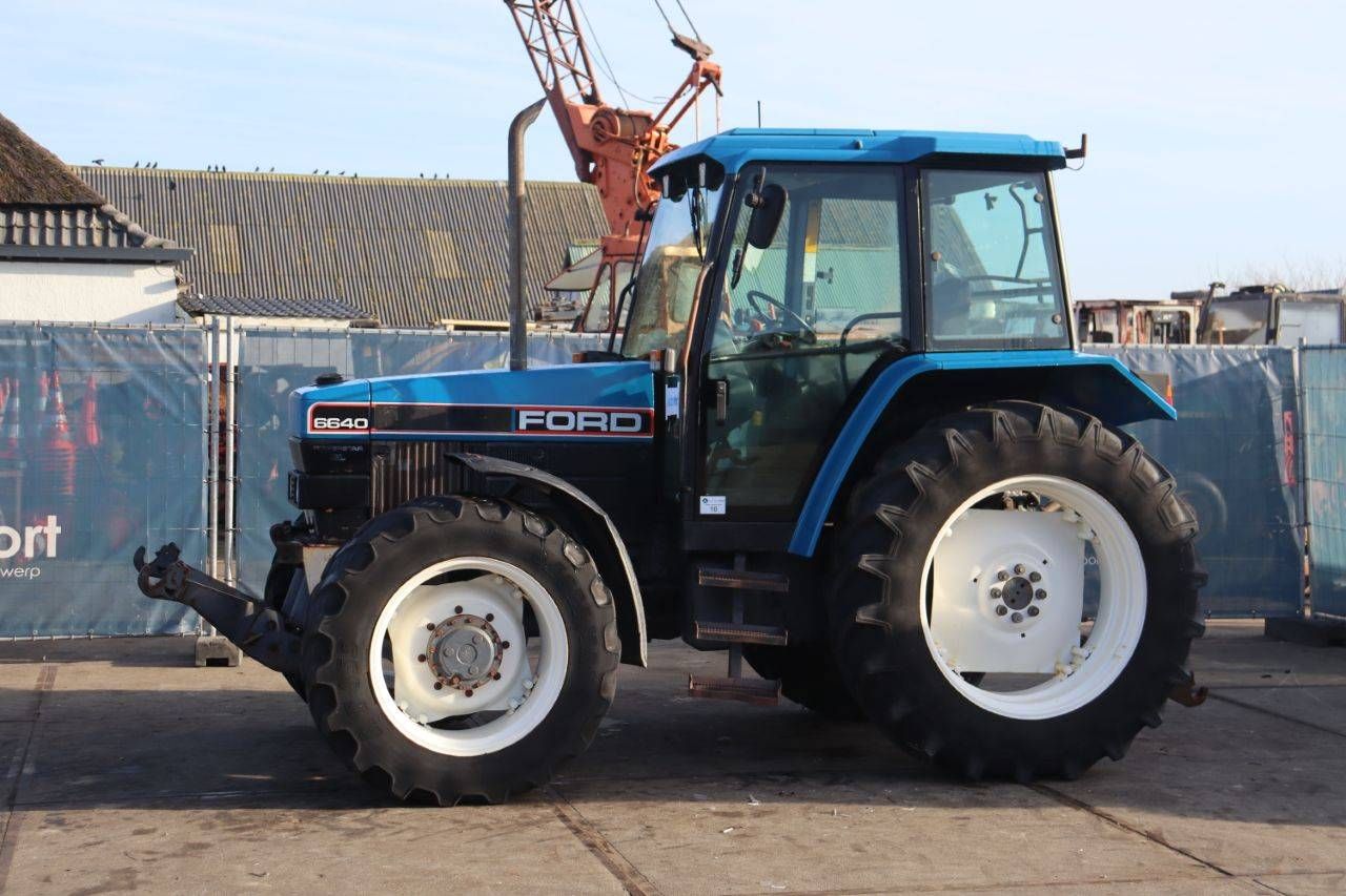 Tractor Ford 6640SL Diesel 64kW 1995