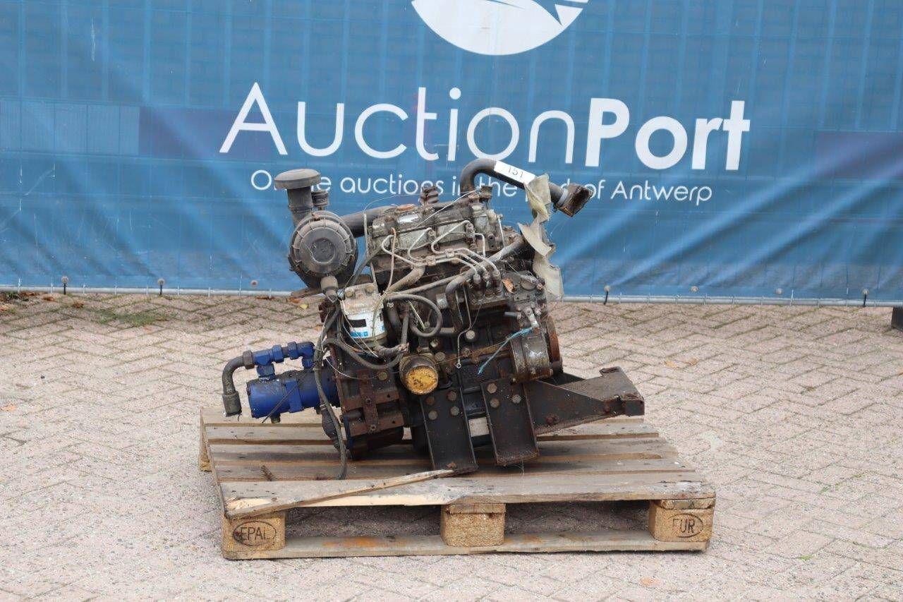 Engine Perkins 403D-15 Diesel 26hp 2010