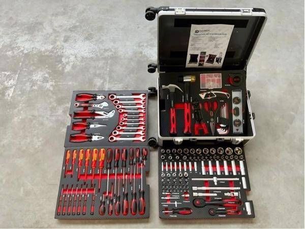 Tool case SG Tools 238 pieces New