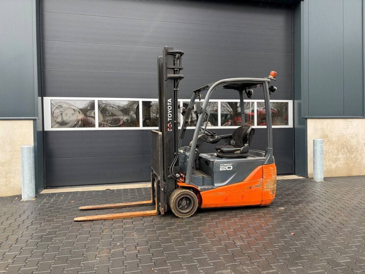 Heftruck Toyota 8FBE20T Elektrisch 1930kg 4.0m 2016