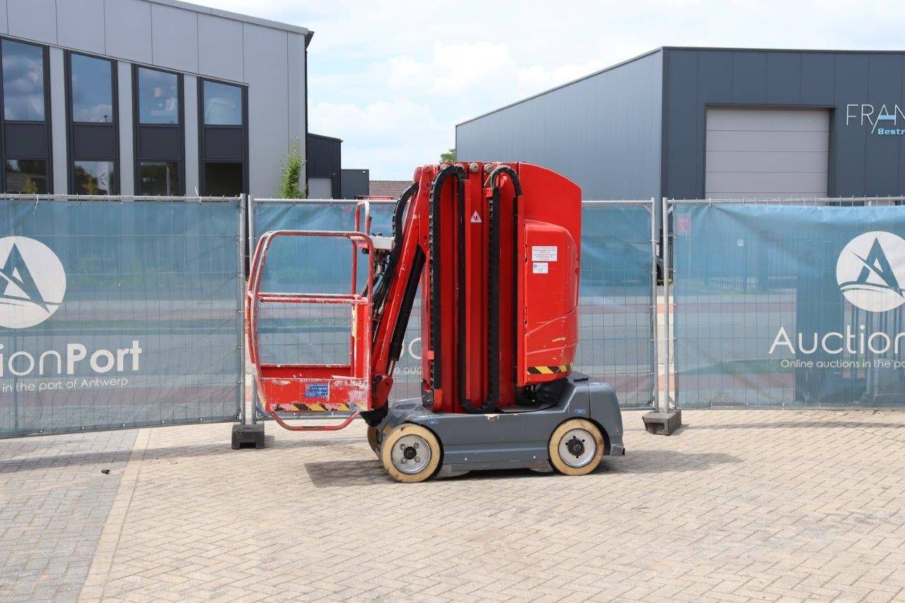 Mast lift Grove Toucan 1100A Electric 11m 2003