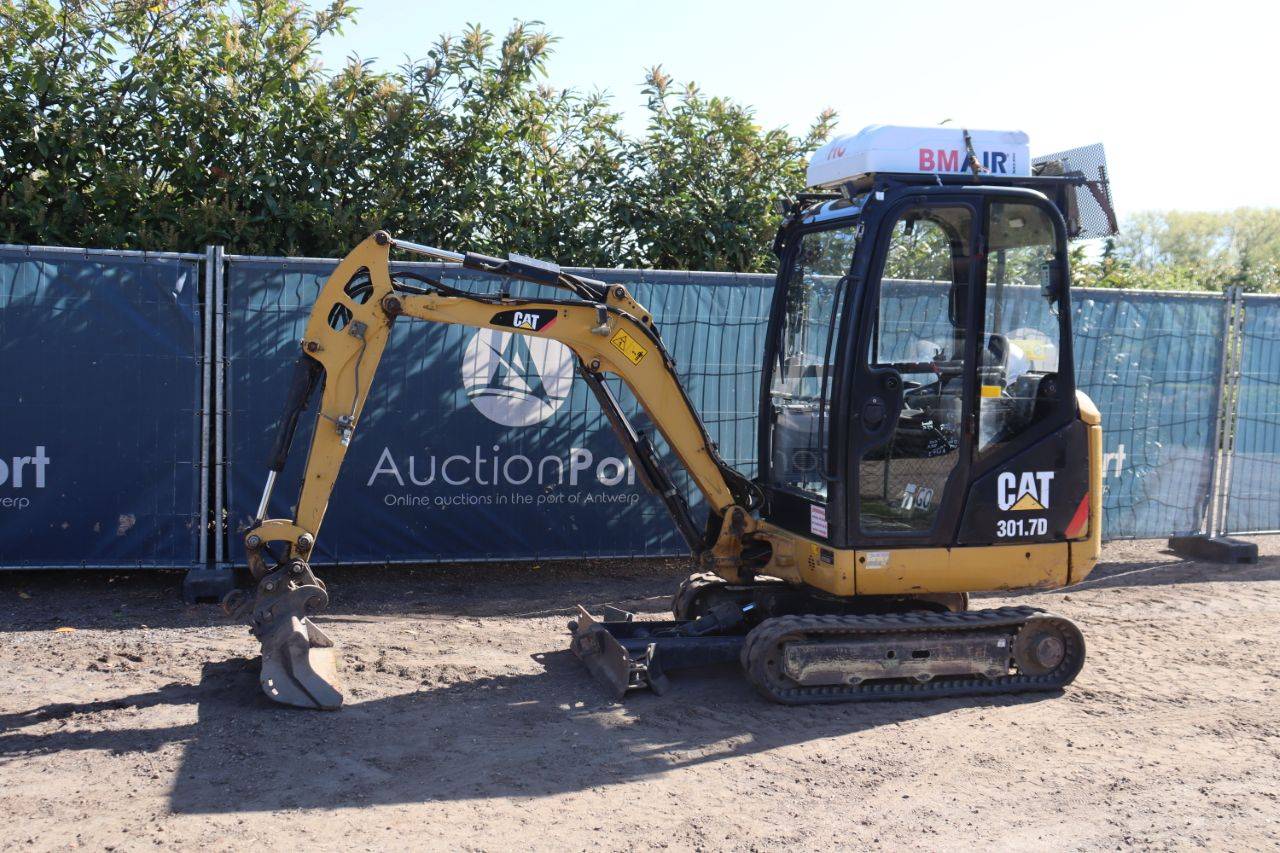 Crawler Excavator Cat 301-7D Diesel 2013