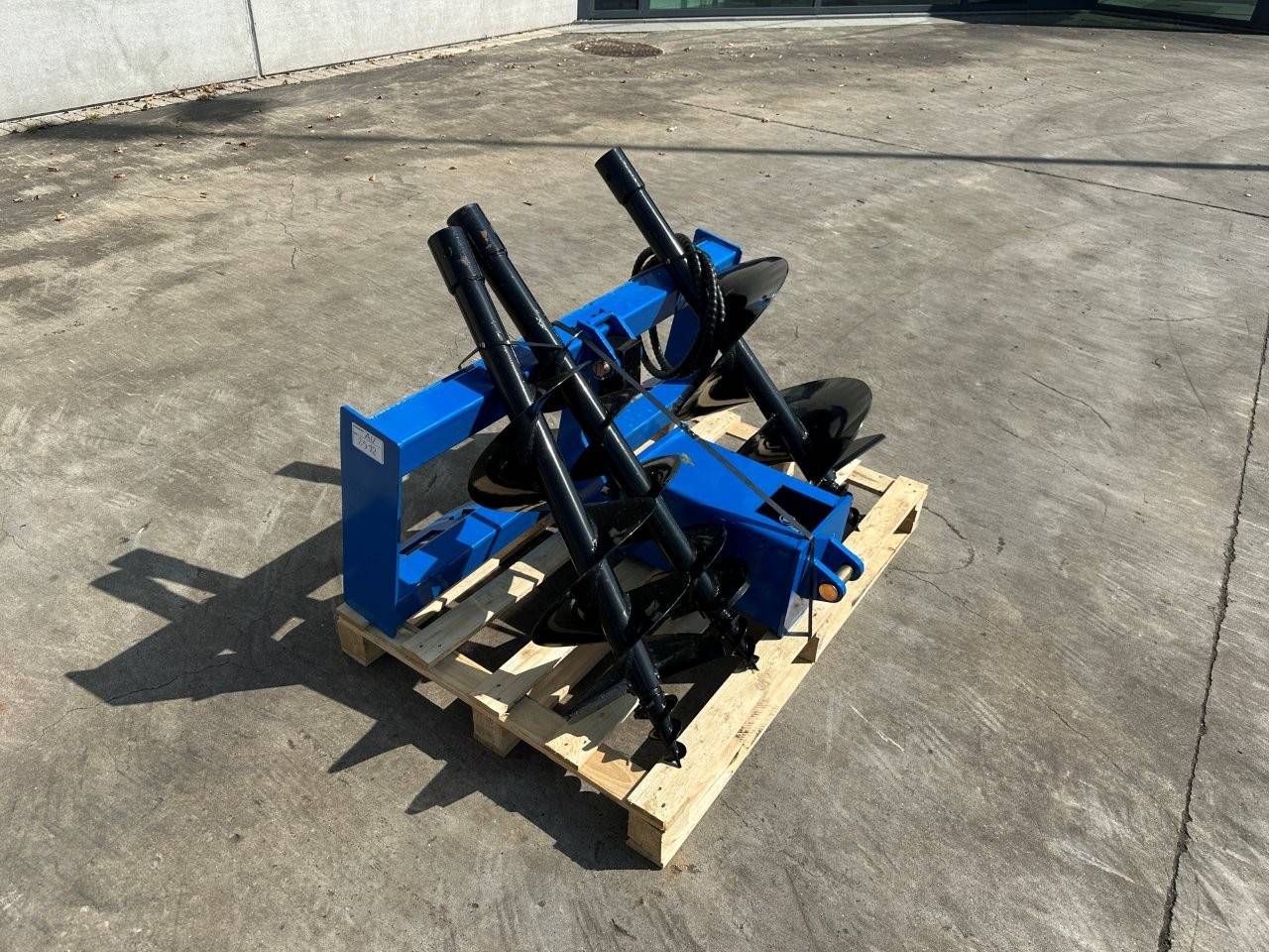 GIYI 2024 New Hydraulic Drills for Skid Steer Loaders 