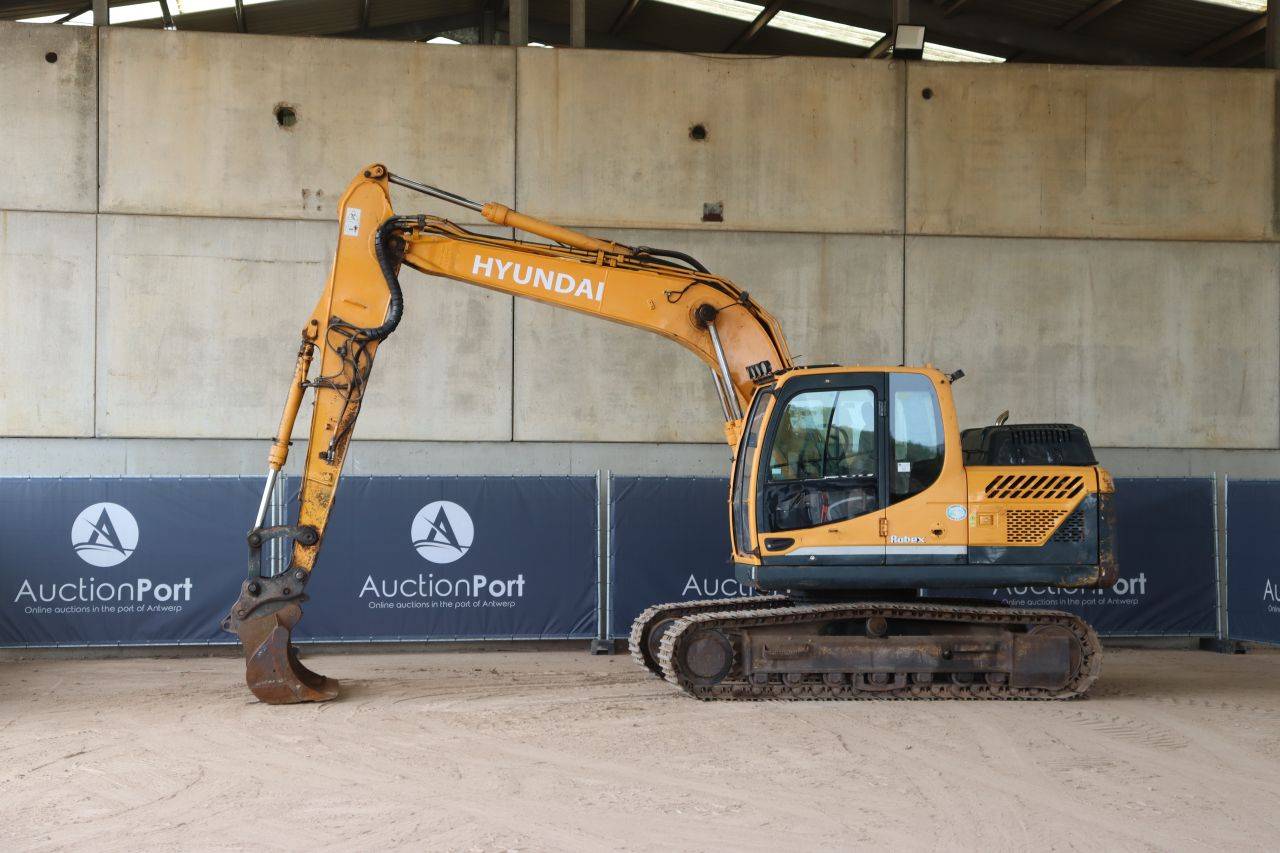 Hyundai ROBEX140LC-9A Diesel Crawler Excavator 2014