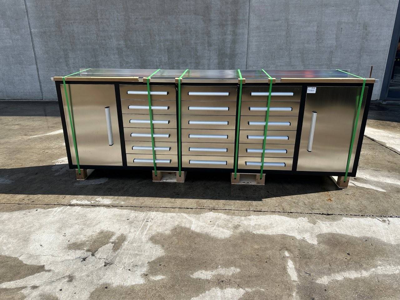 Workshop cabinet 10FT-18D-2B-01B 2026 New