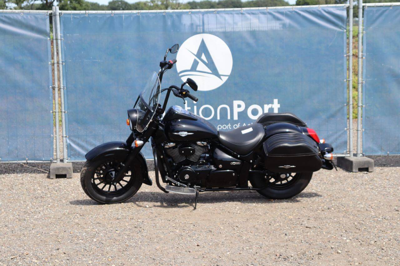 Suzuki VL800B Petrol 53hp 2015