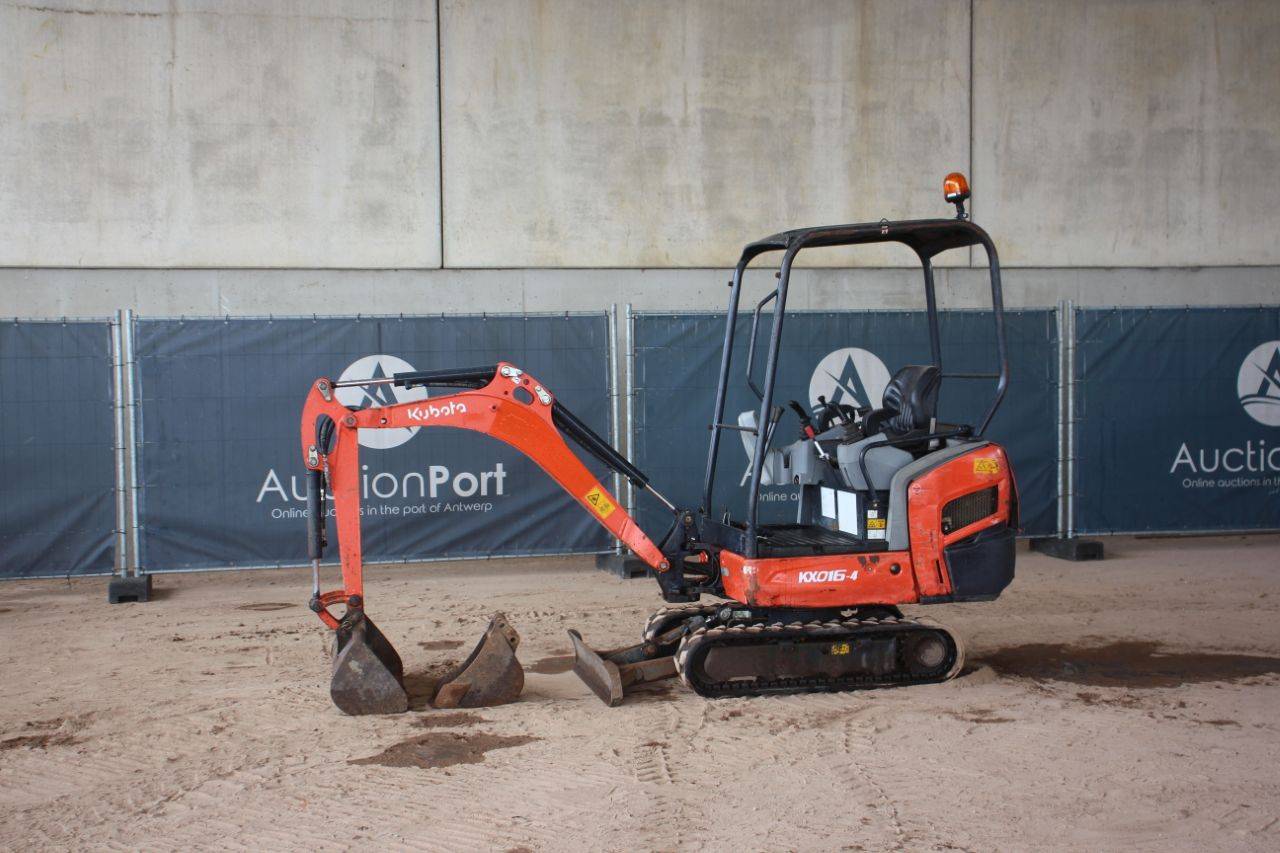 Mini excavator Kubota KX015-4 Diesel 9.6kW 2014