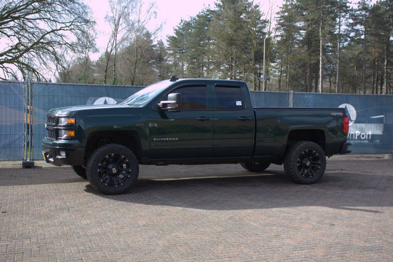 Pick Up Chevrolet Silverado Petrol 287hp 2015 (Margin)