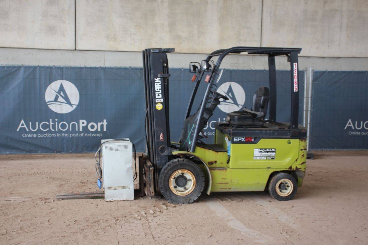 Clark EPX25i Electric Forklift 2500kg 4.8m 2019
