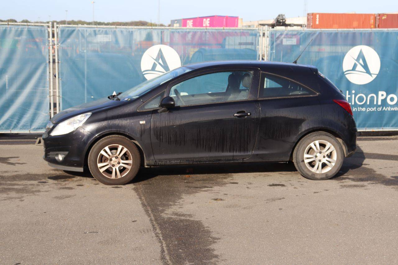 Passenger car Opel Corsa Petrol 80hp 2009 (Margin)