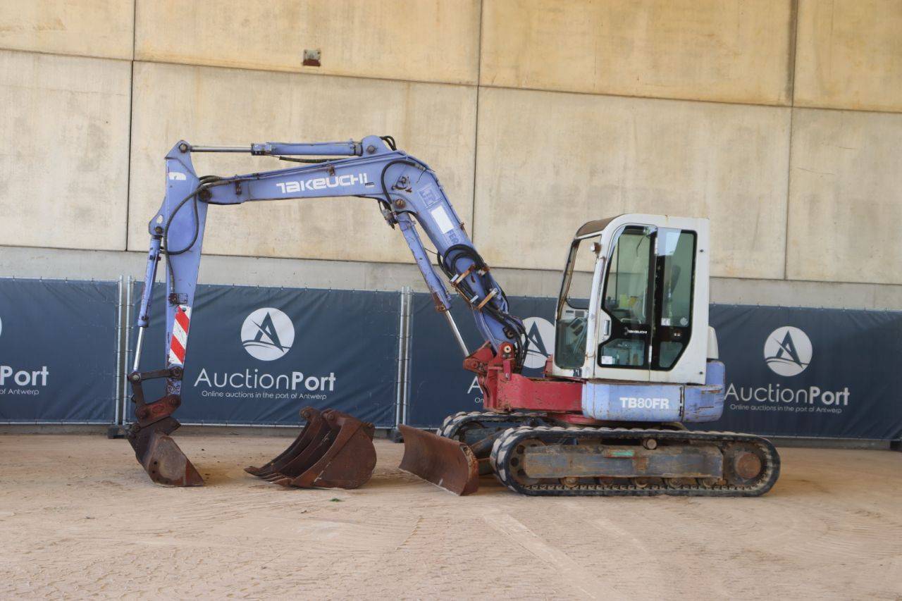 Crawler excavator Takeuchi TB80FR Diesel 41.2kW 2002