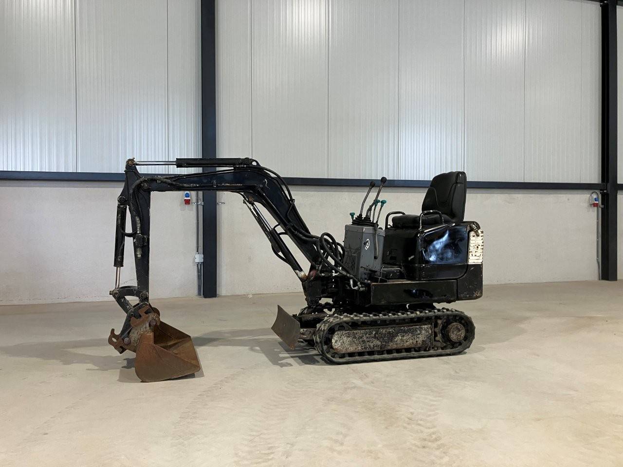 Mini excavator Takeuchi TB108 Diesel 2002