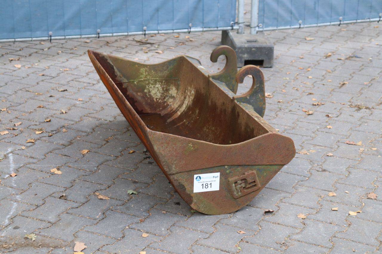 Eurosteel S013V 235L 1995 Soil Bucket