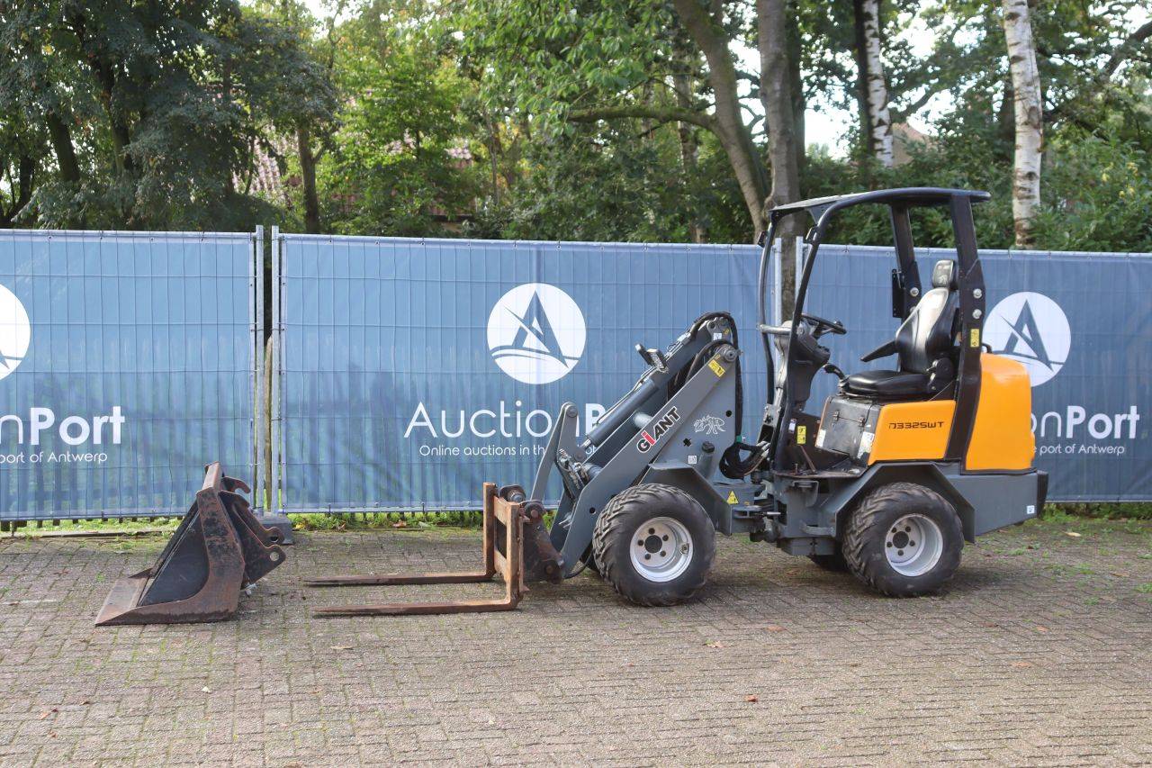 Articulated loader Giant D332SWT Diesel 2016