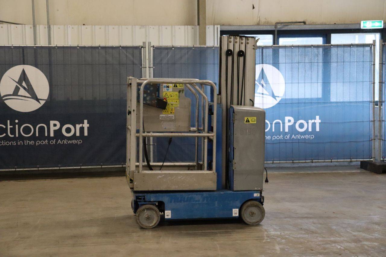 Genie GR-20 Electric Mast Lift 8m 2016