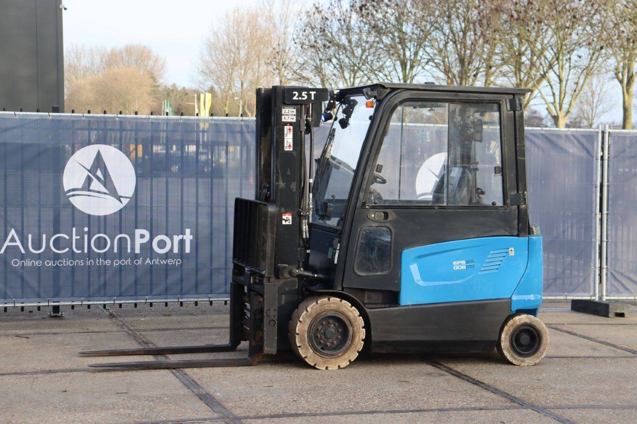 Doosan B25X-7 Electric Forklift 2500kg 4.73m 2021
