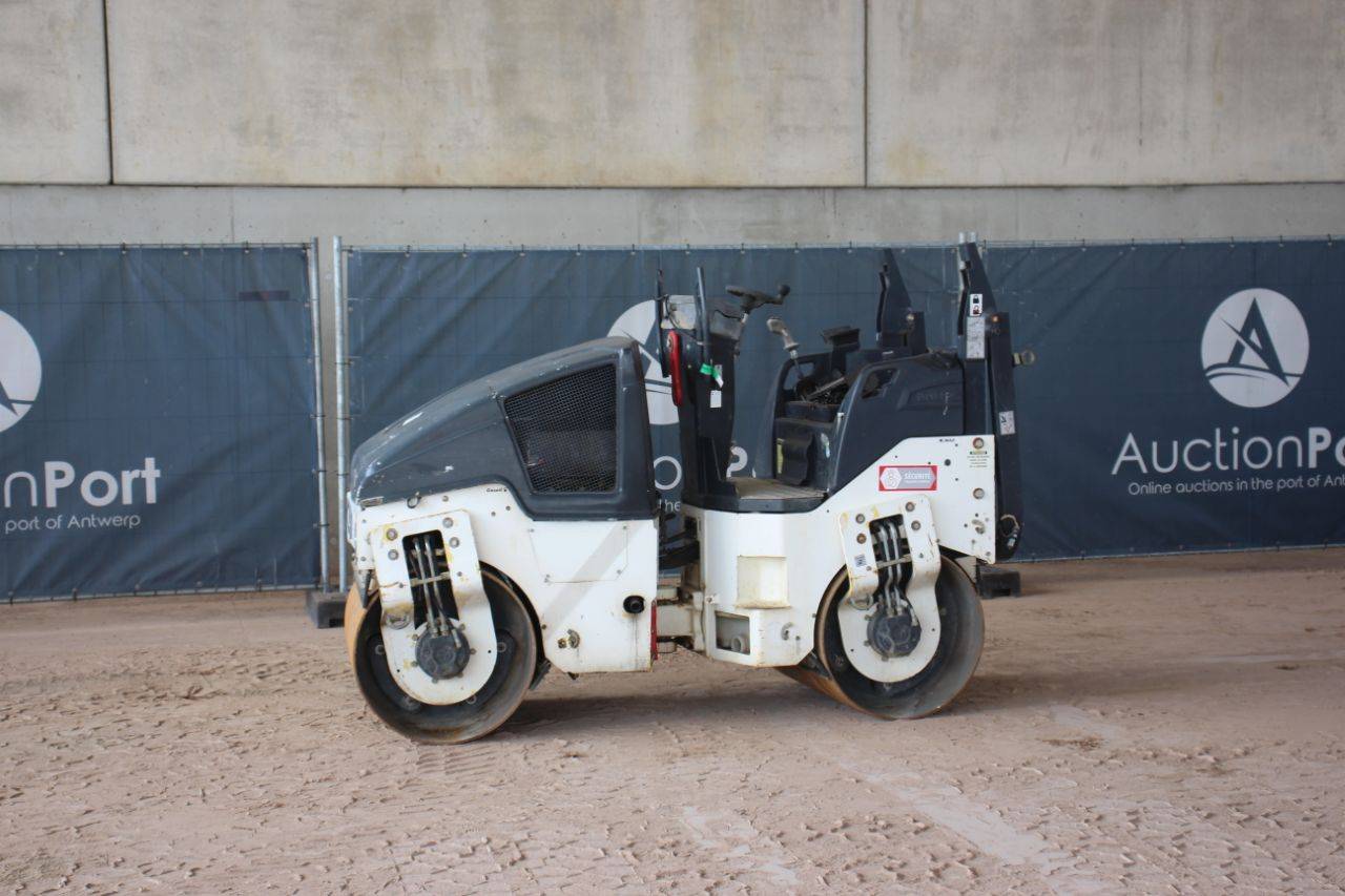 Tandemwals Bomag CC900G Diesel 2017
