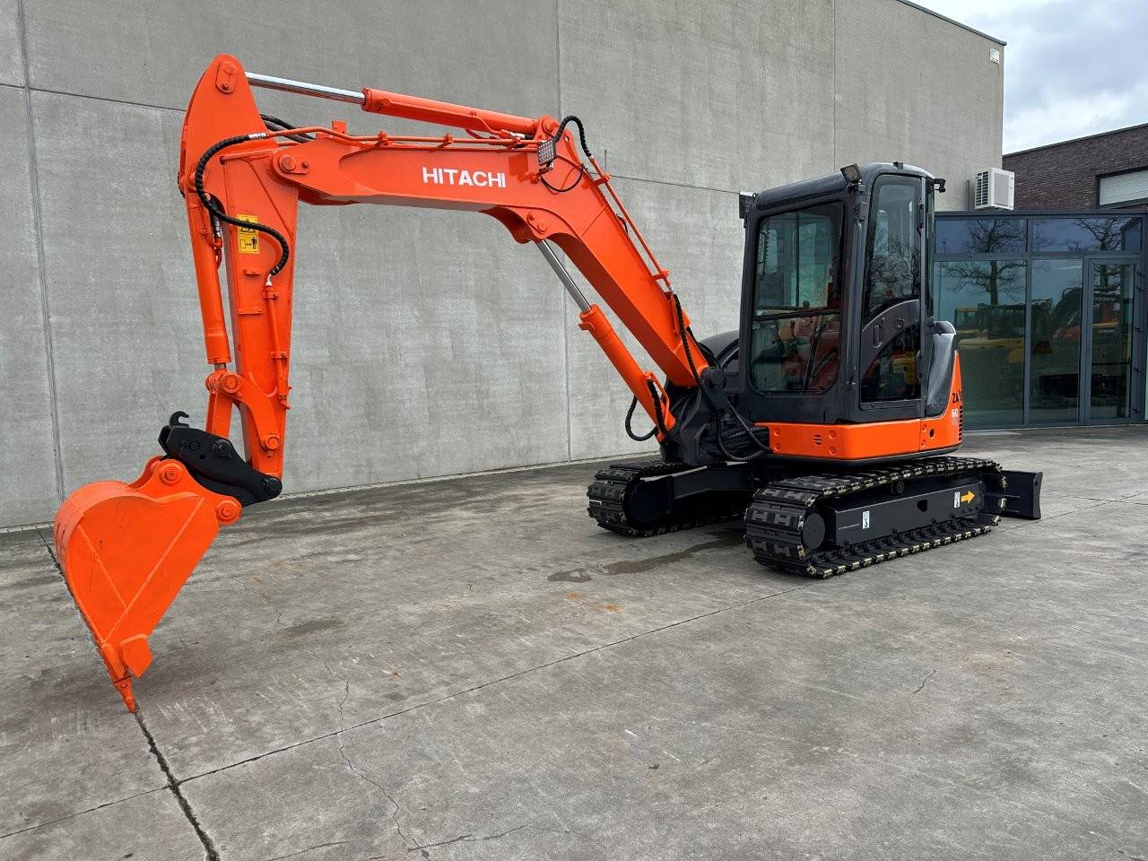 Crawler excavator Hitachi ZX60USB-3F Diesel 2012