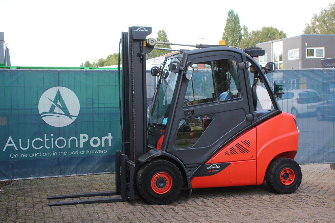 Heftruck Linde H30D-02 Diesel 3000kg 3.65m 2015