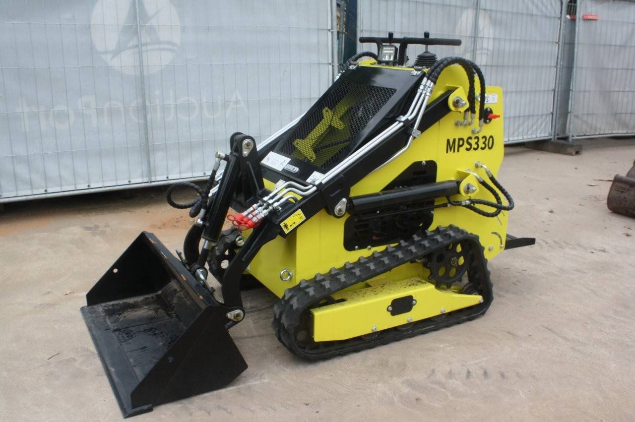 Skid Steer Loader Machpro MPS330 Petrol 13hp 2025