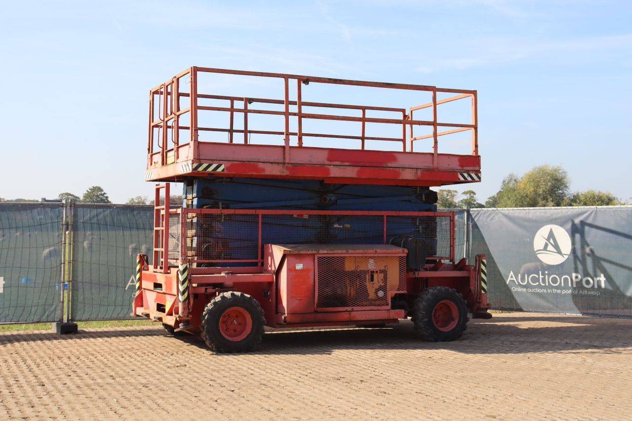 Nacelle élévatrice à ciseaux Combistar B-195DL25-4WD/P/N Diesel 35,9 kW 500 kg 21,5 m 2002