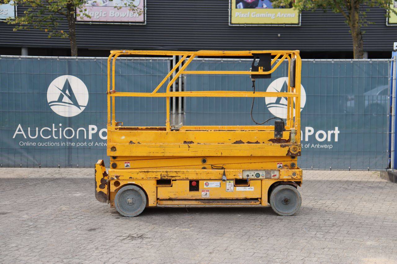 Piattaforma elevatrice a forbice Haulette elettrica