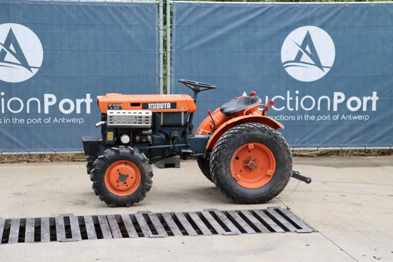 Mini tractor Kubota B7000 Diesel
