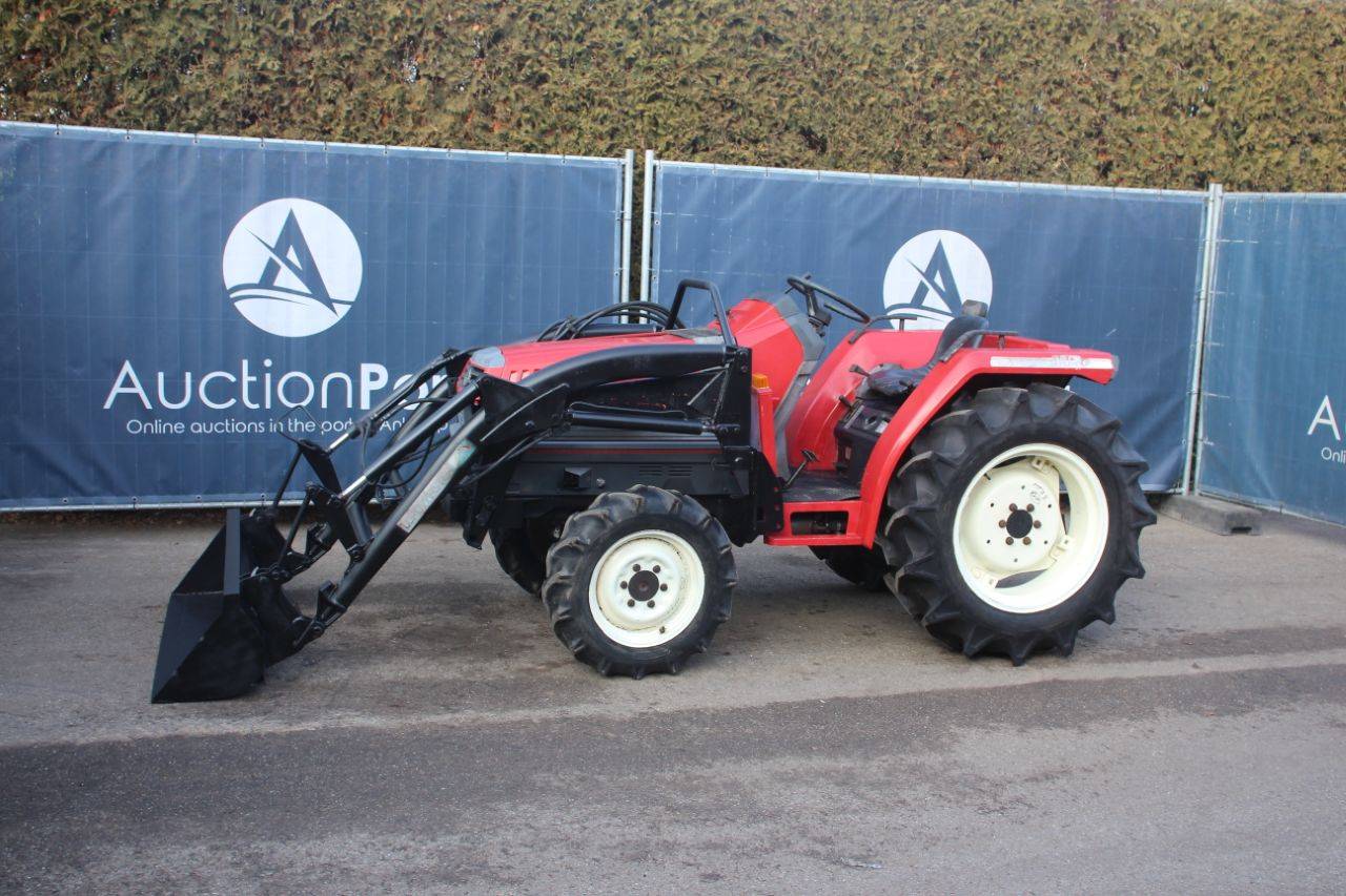 Mitsubishi MT 23 Diesel Mini Tractor with Front Loader